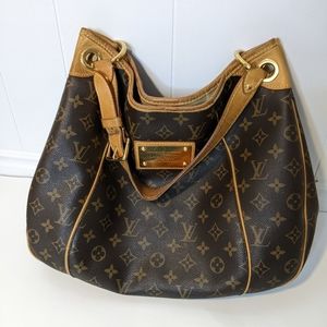 Authentic Louis Vuitton Galliera PM